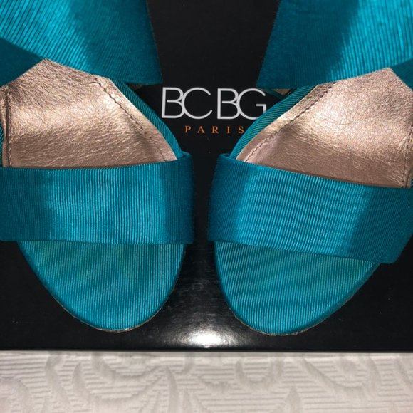 BCBG RANDO Platform Wedge Heel Sandal Teal Fabric Jute Trim Back Zip Sexy 8 - Picture 8 of 13
